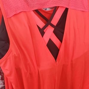 Livi active 28w built in bra active tank. Red/ black